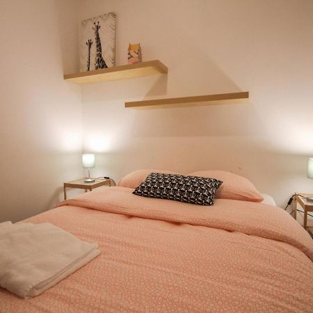 One Bedroom Equipped In Old Lille Zewnętrze zdjęcie